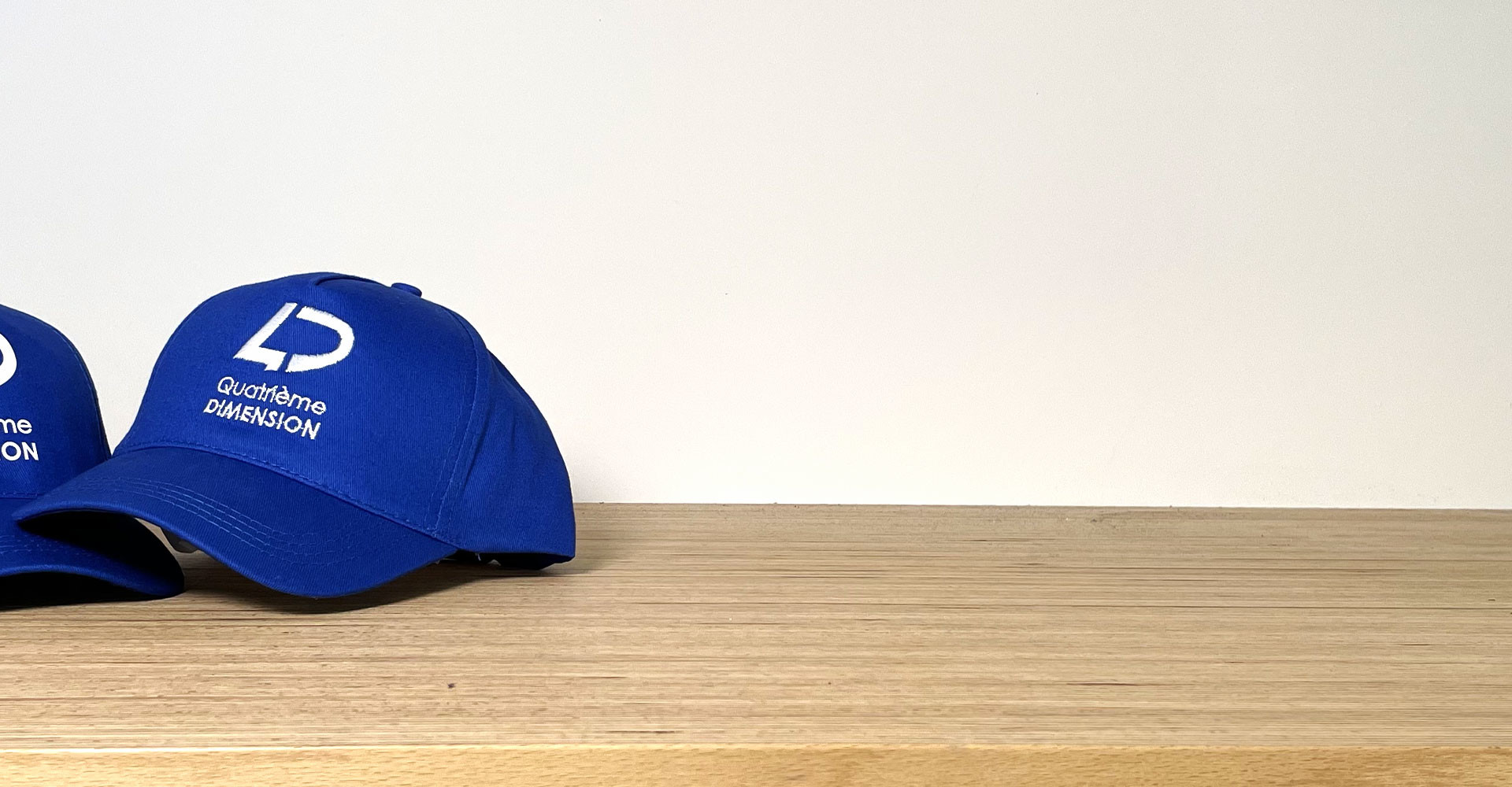 Casquette personnalisée : Broderie ou impression ?